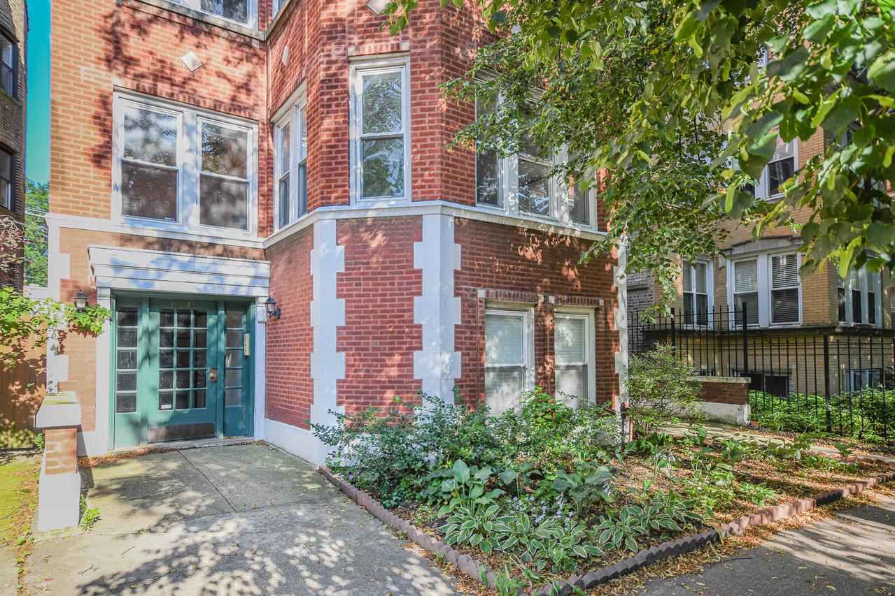 6445 N Greenview Ave. #1, Chicago, IL 60626