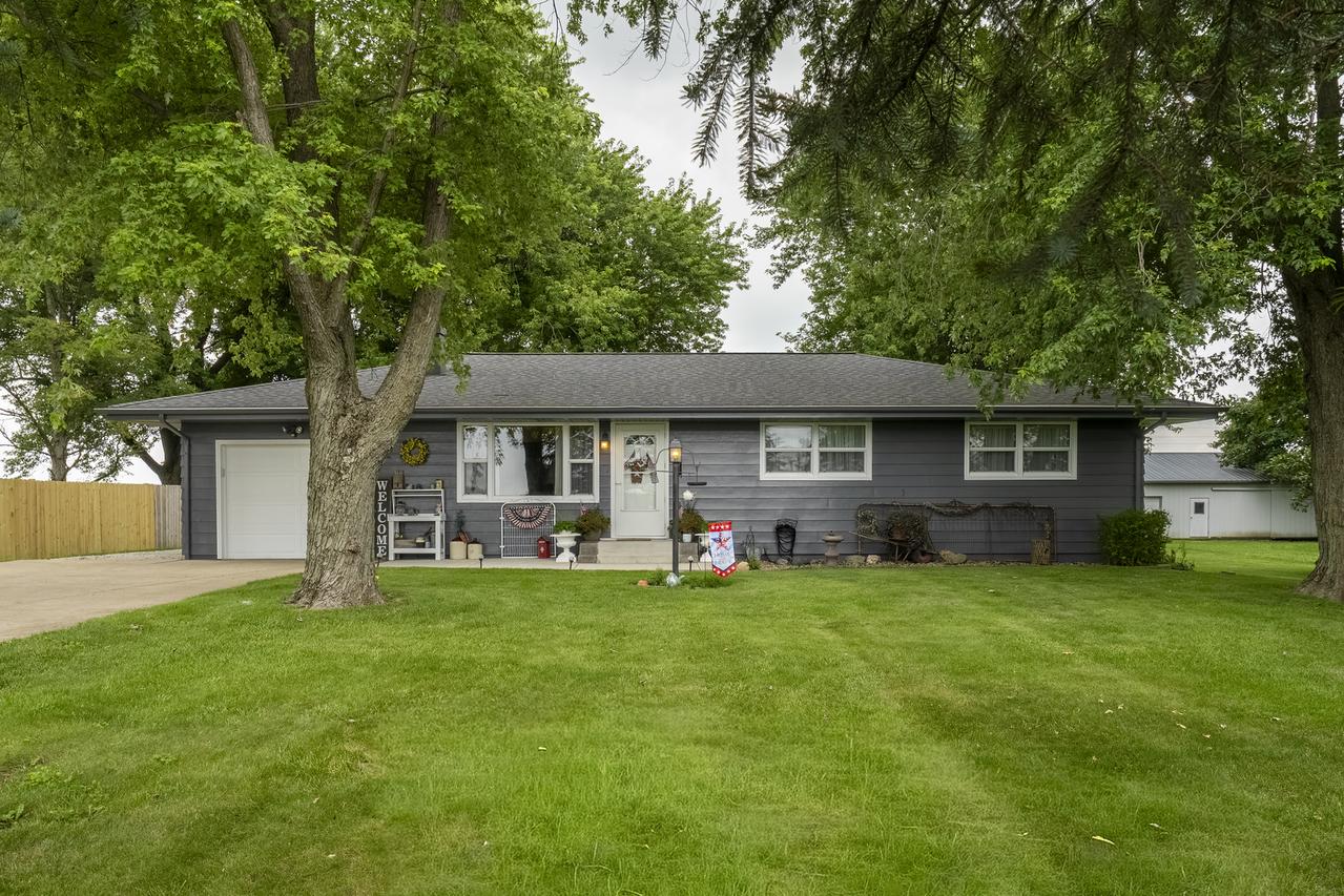 9677 N 1250 East Rd., Shirley, IL 61772