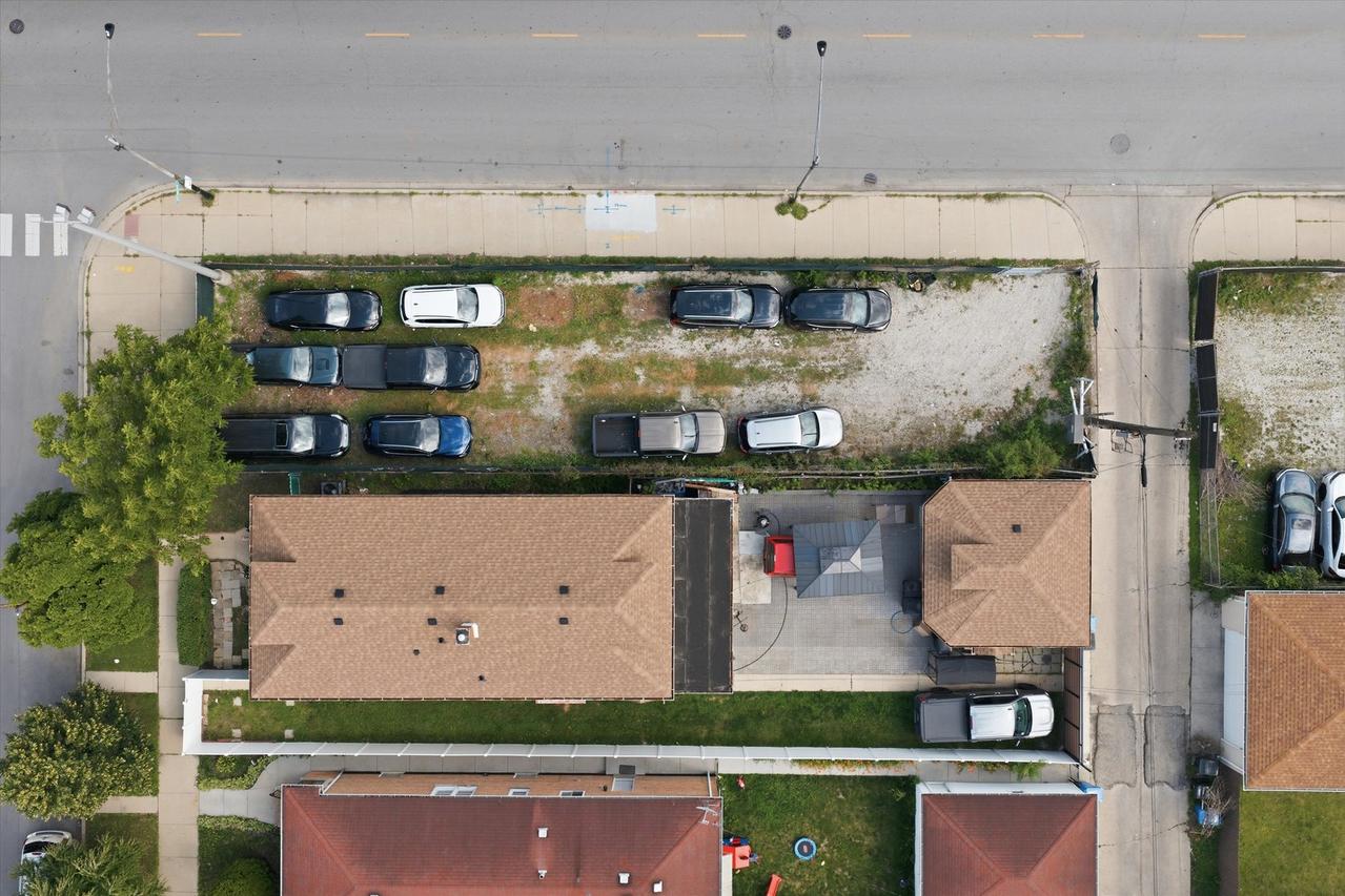 5101 S Richmond St., Chicago, IL 60632