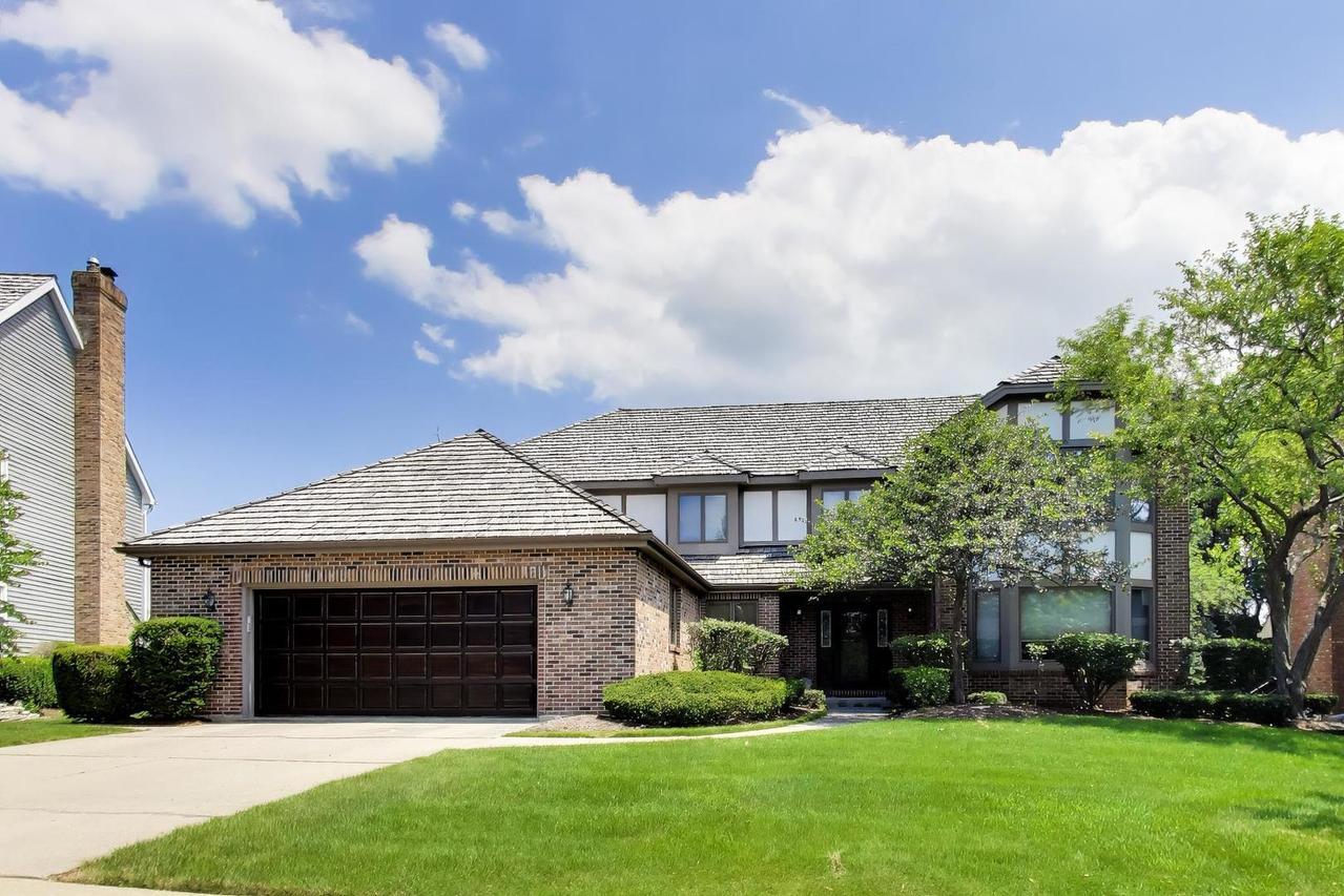 1204 Kristin Dr., Libertyville, IL 60048