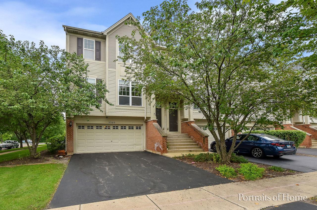 3360 Kentshire Cir., Aurora, IL 60504