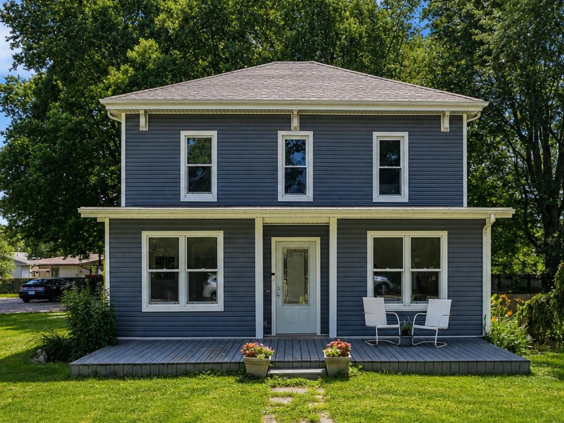 412 N 3rd St., St. Joseph, IL 61873