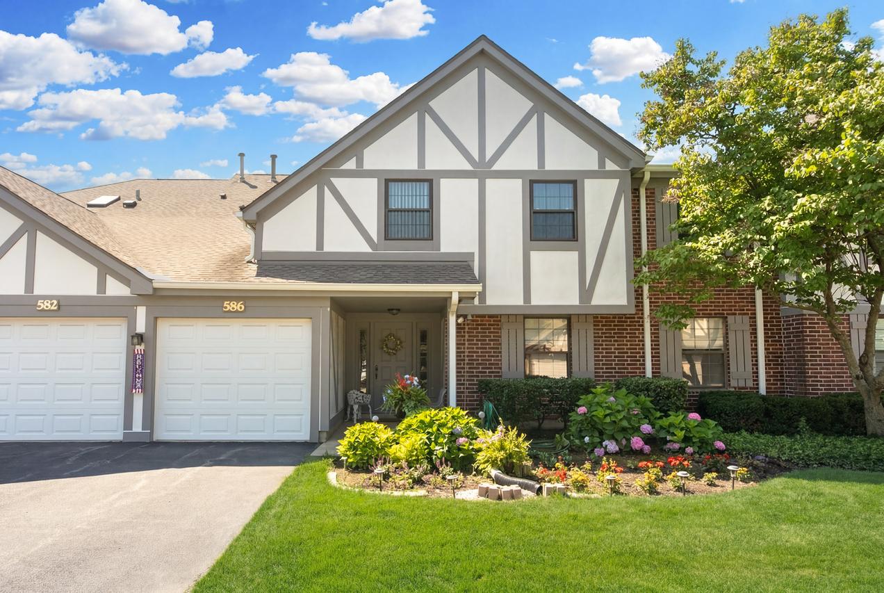 584 Elizabeth Dr. #B, Wood Dale, IL 60191