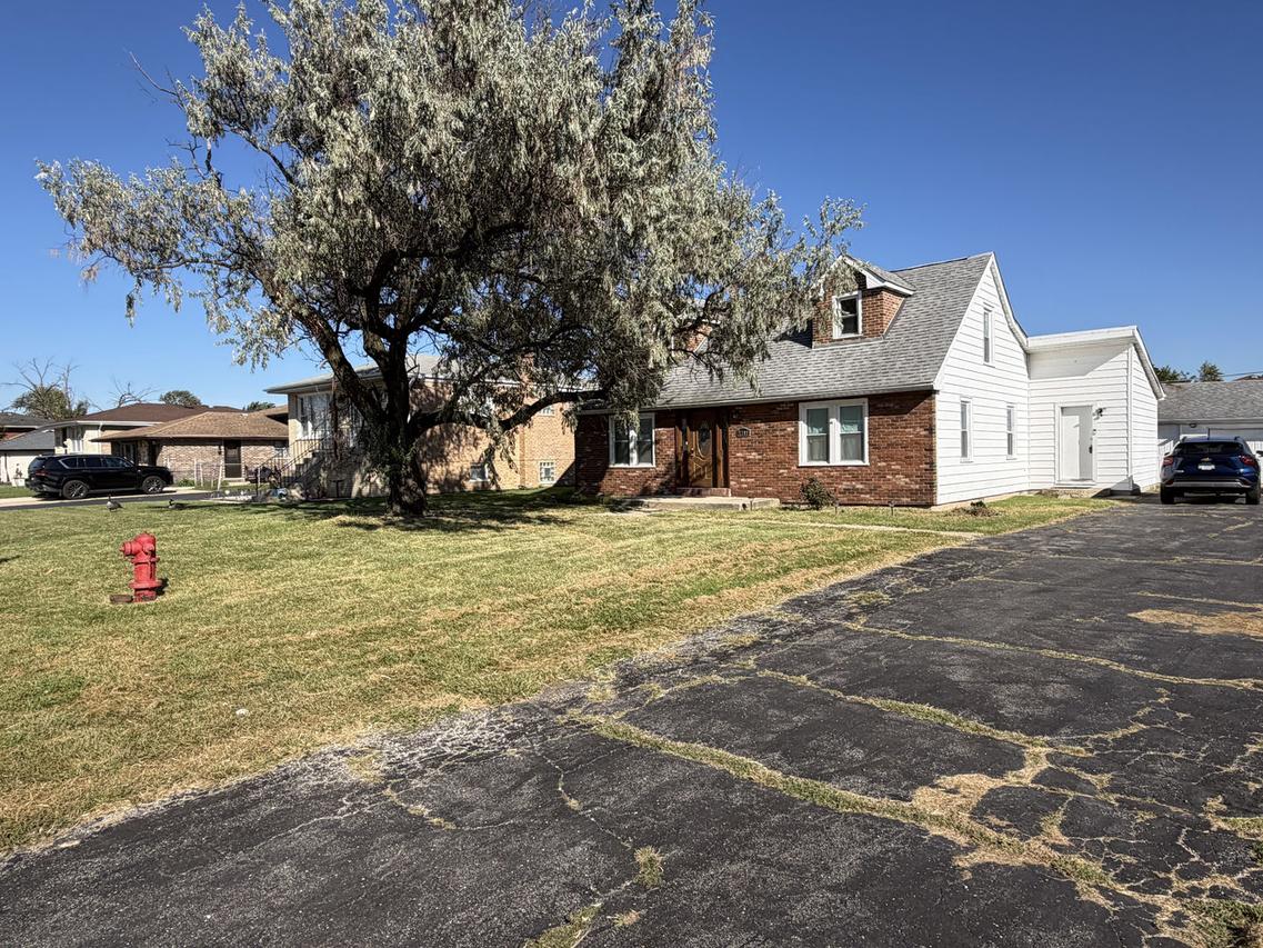 7700 W 83rd St., Bridgeview, IL 60455