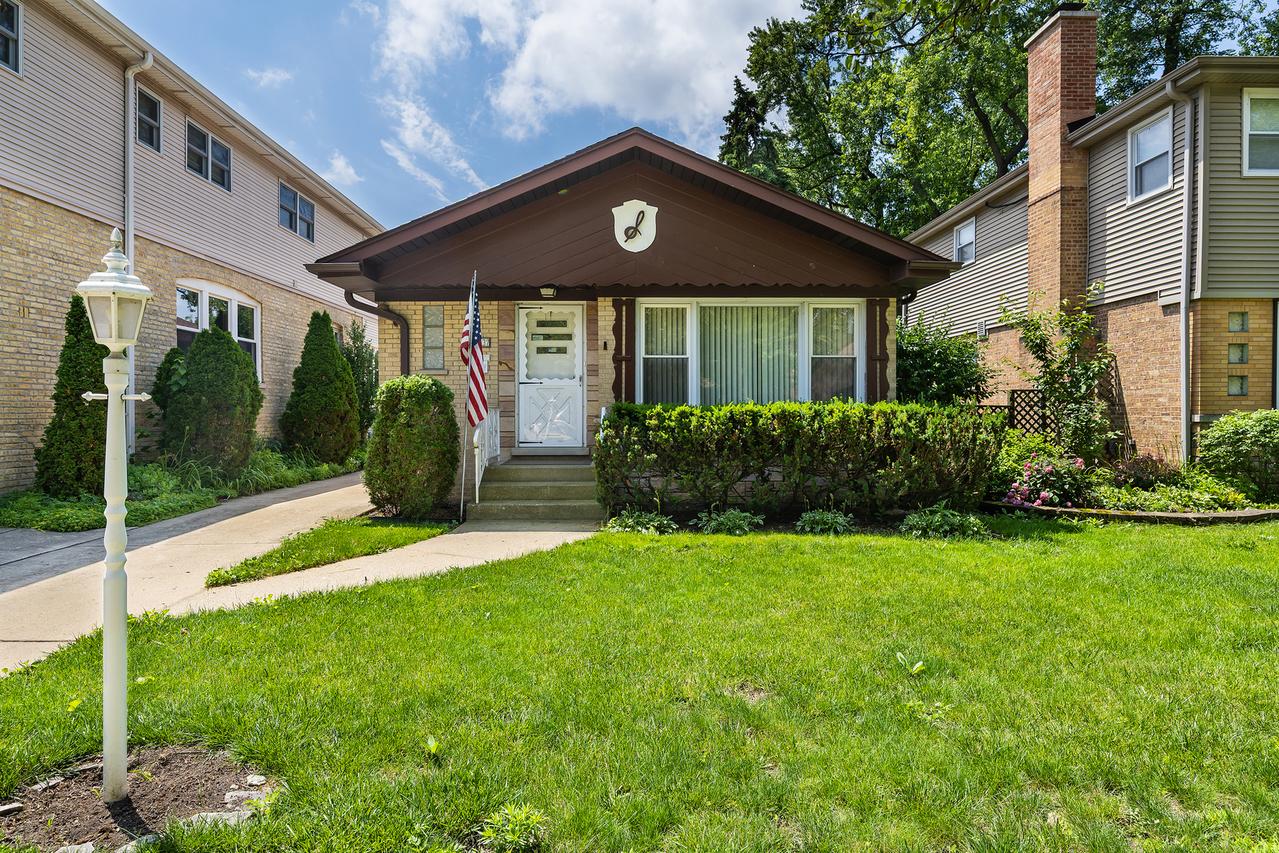 5337 W Ardmore Ave., Chicago, IL 60646