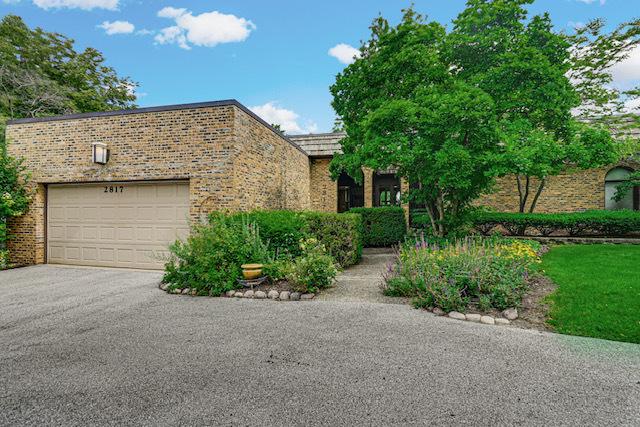 2817 Chariot Ln., Olympia Fields, IL 60461
