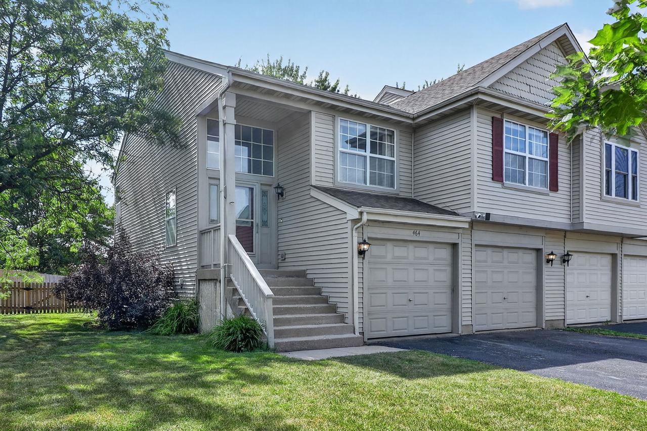 464 Gloria Ln., Oswego, IL 60543