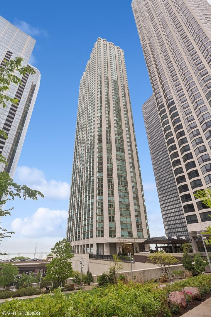 195 N Harbor Dr. #801-809, Chicago, IL 60601