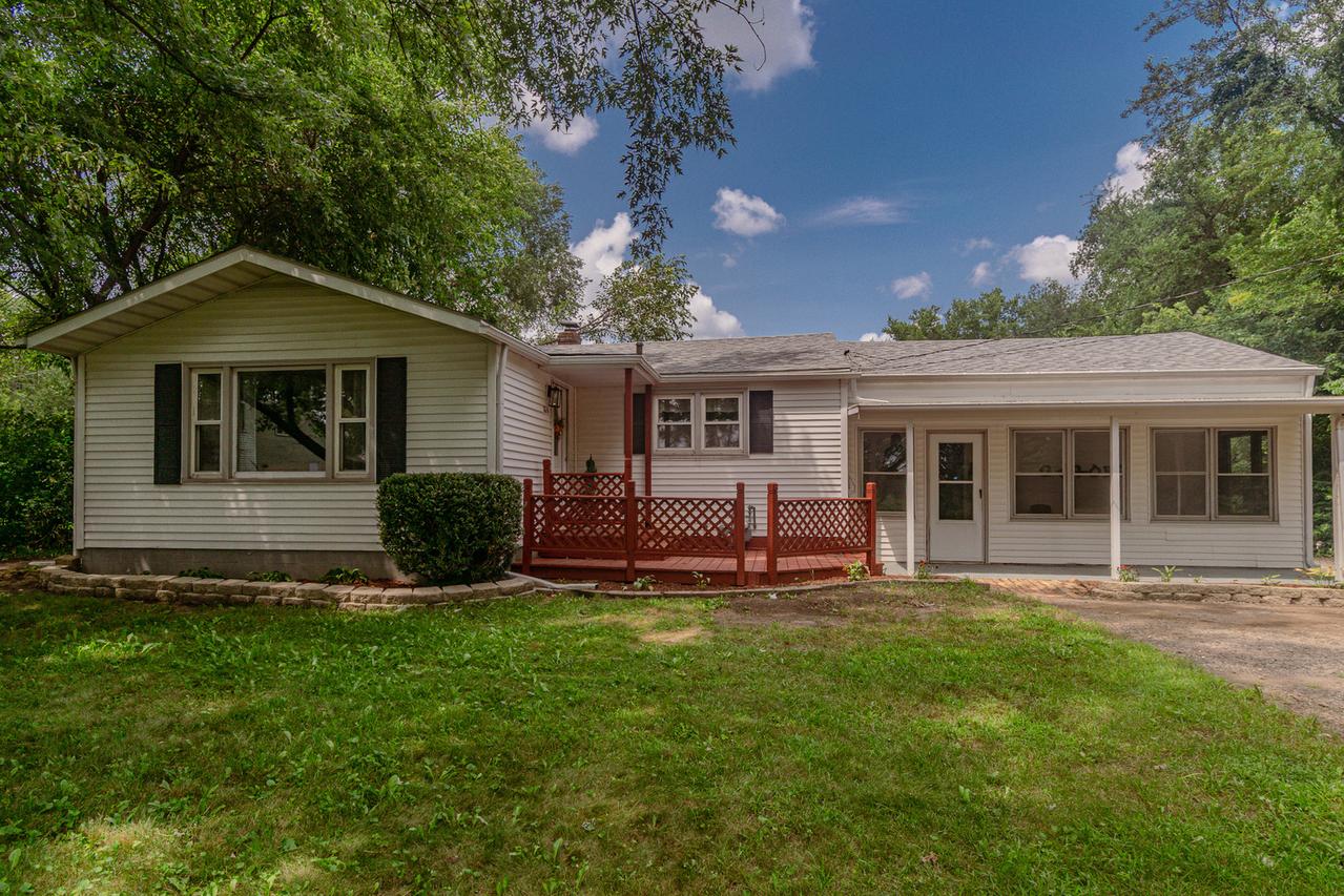 1826 Leonard Rd., Rockford, IL 61109