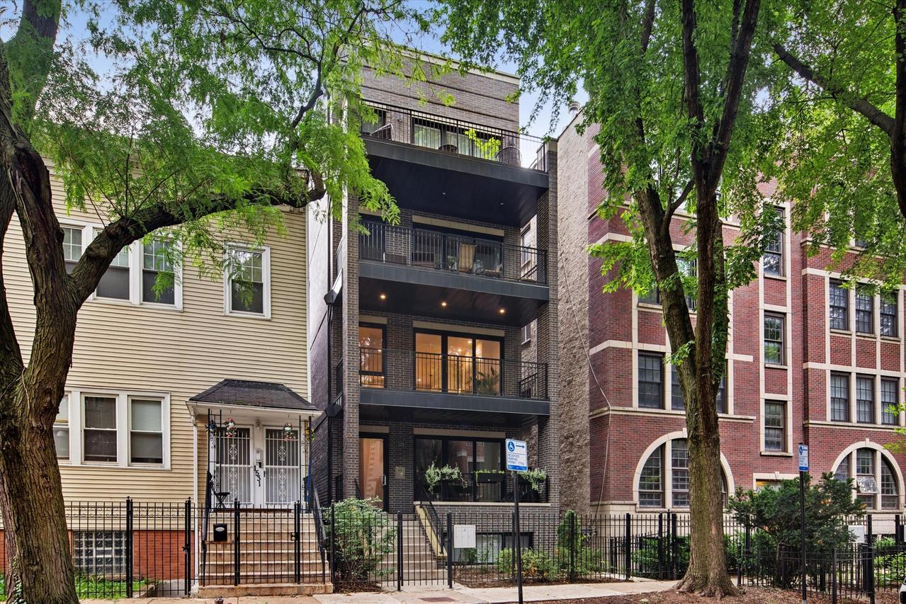 1529 N Hudson Ave. #2, Chicago, IL 60610