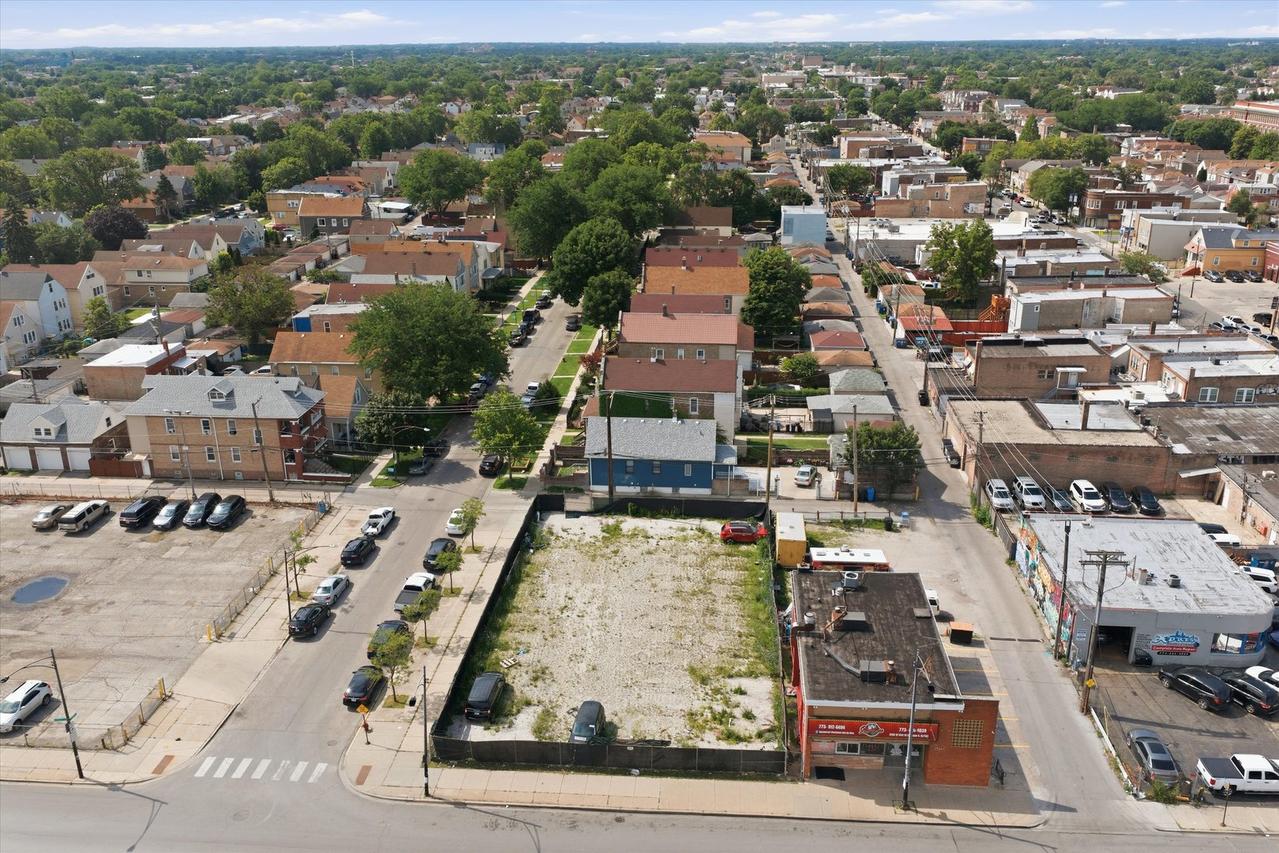 3135-3139 W 51st St., Chicago, IL 60632