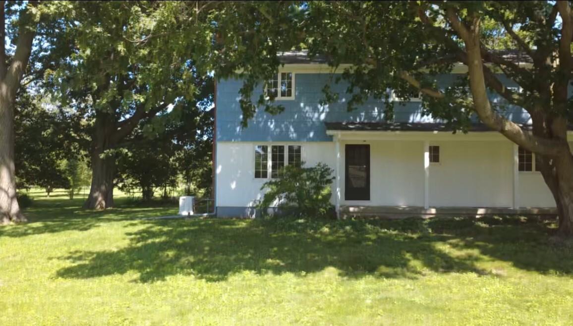 915 Sunset Dr., Princeton, IL 61356