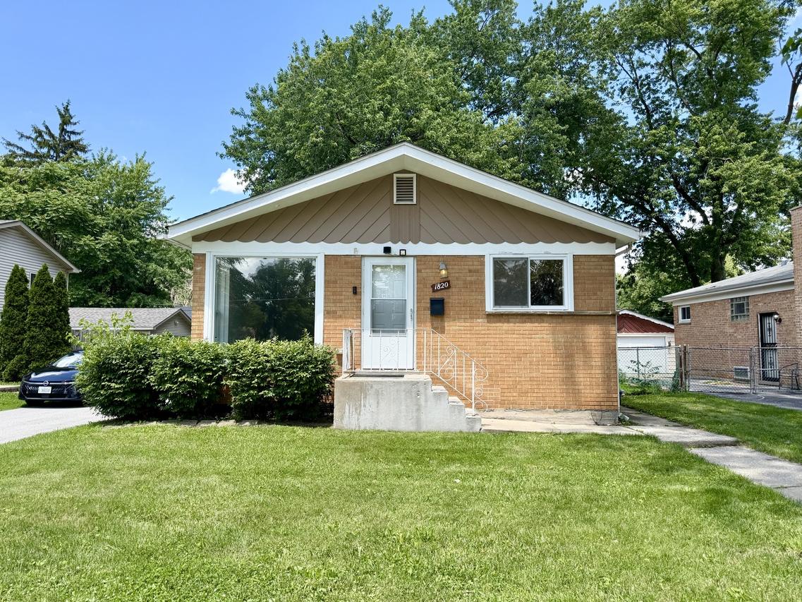 1820 169th St., Hazel Crest, IL 60429