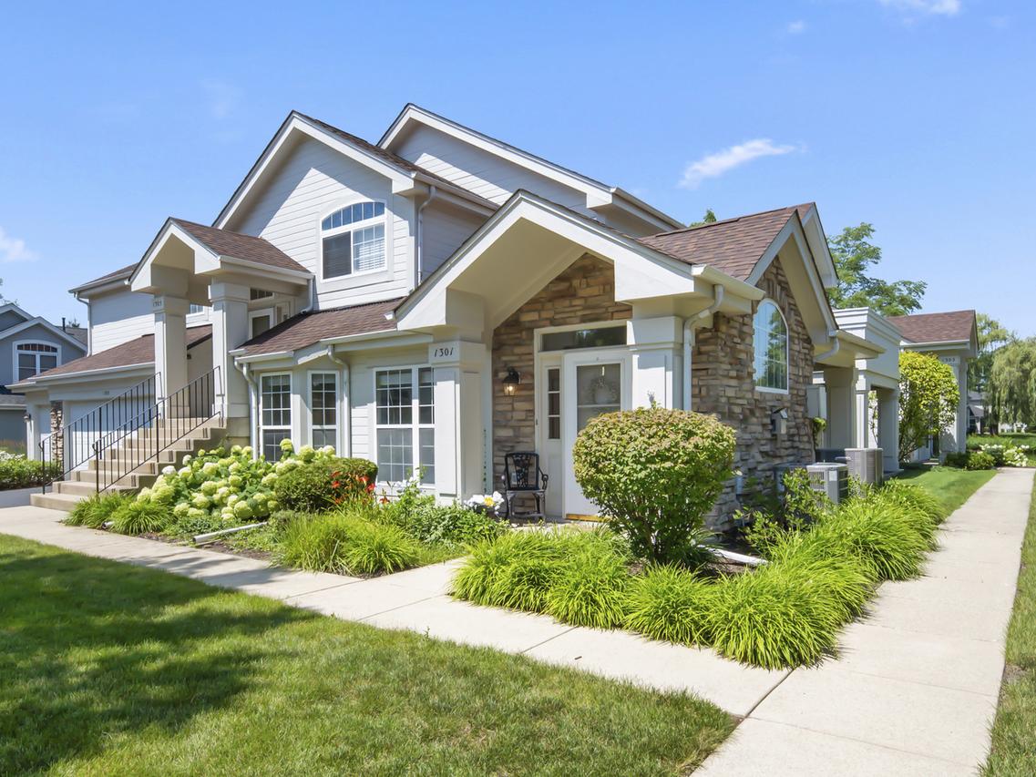 1301 Spencer Ln., Batavia, IL 60510