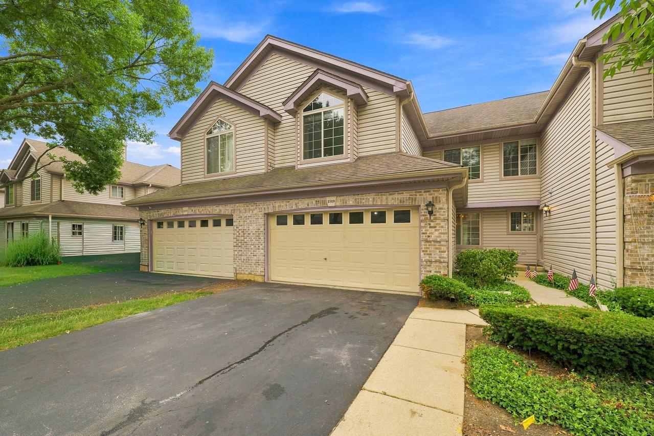 1509 N Saint Marks Pl., Palatine, IL 60067