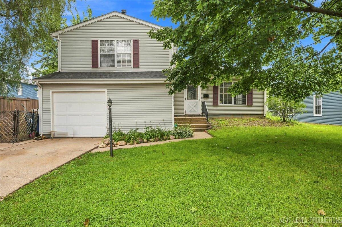 1845 Birch Ln., Aurora, IL 60506