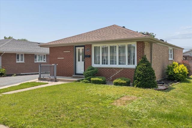 New Homes with Master Bedrooms on the 1st Floor in Chicago Ridge: July 4th to July 10th