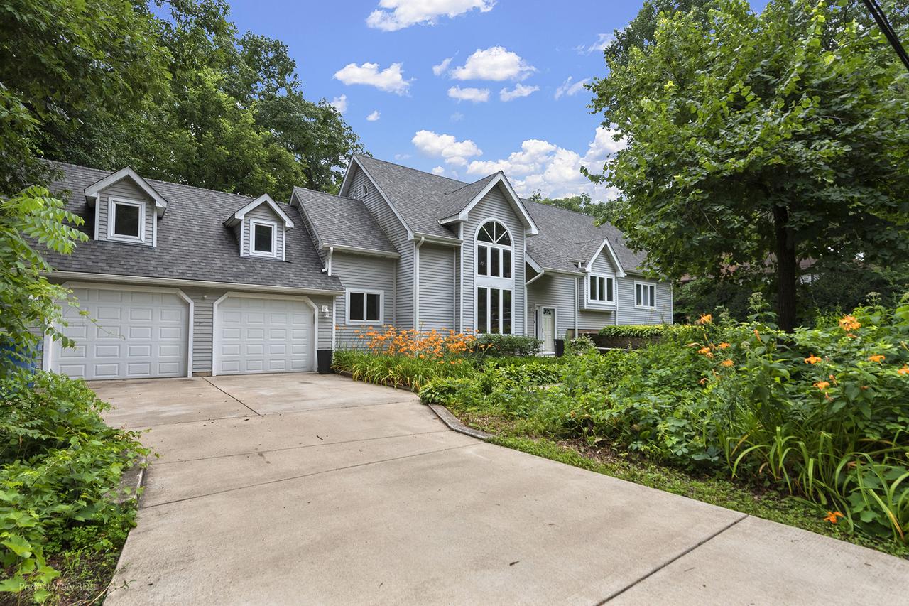 11505 S 86th Ave., Palos Park, IL 60464