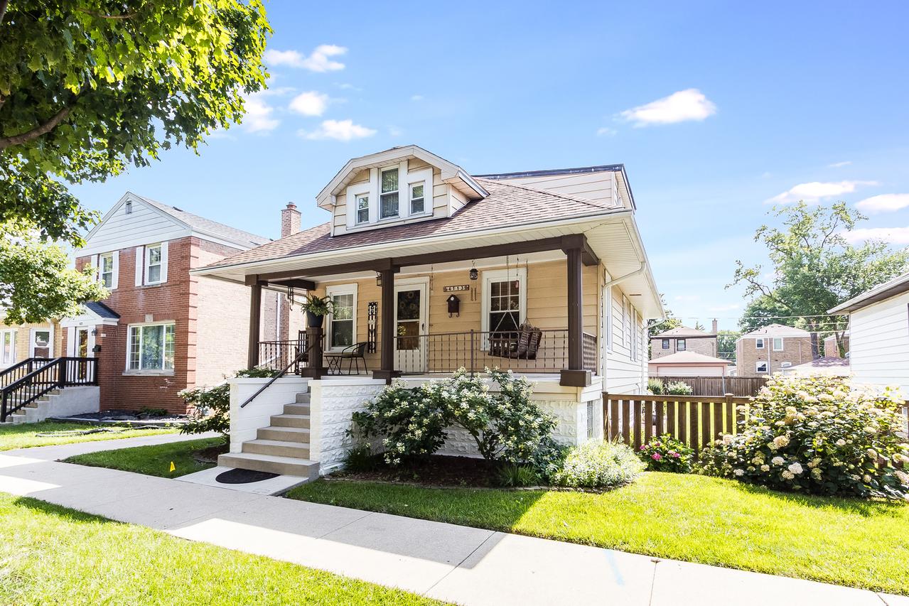 4113 Elm Ave., Brookfield, IL 60513