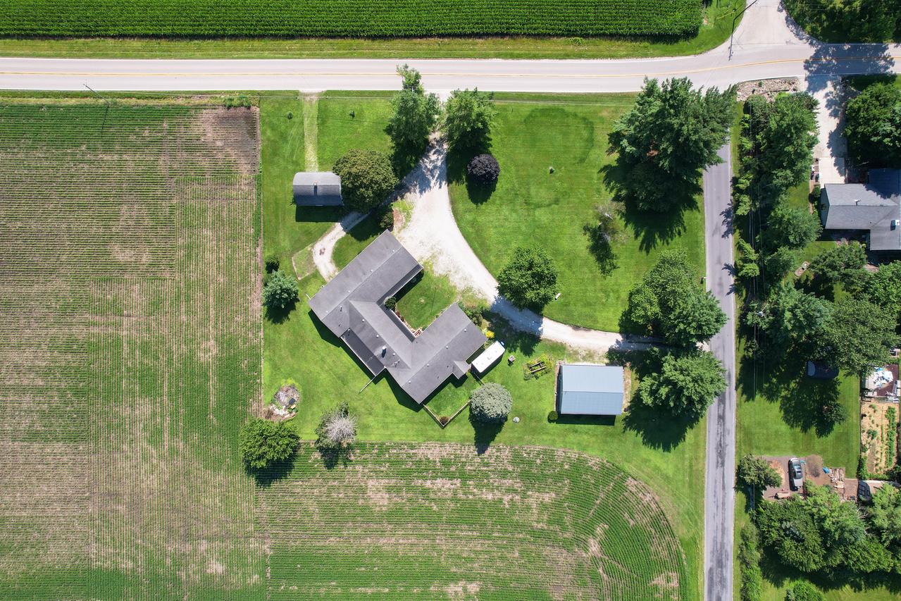 122 County Road 2150 North, Mahomet, IL 61853