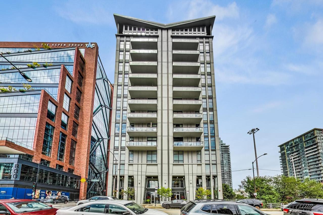 740 W Fulton St. #1010, Chicago, IL 60661