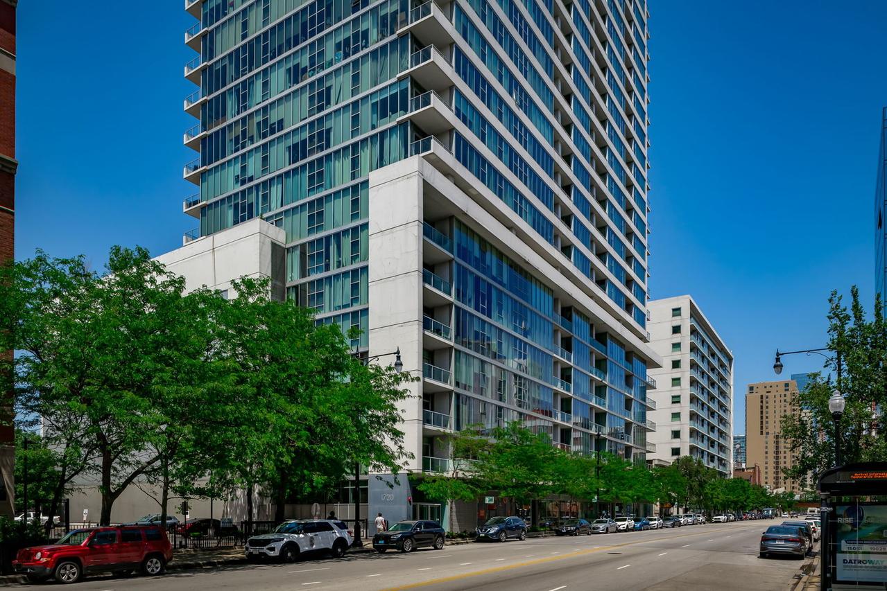 1720 S Michigan Ave. #2309, Chicago, IL 60616