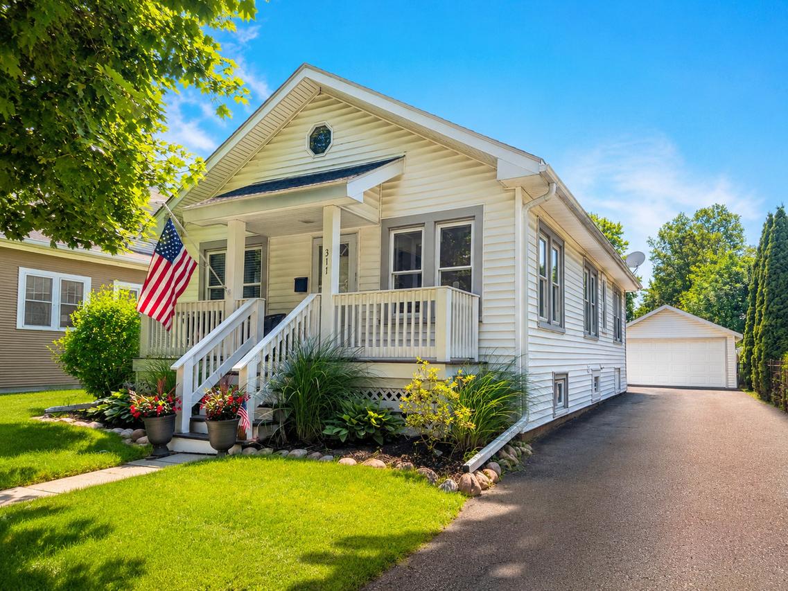 311 W Wilson St., Palatine, IL 60067