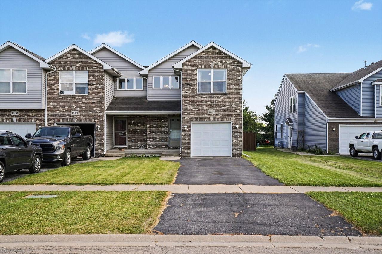 1416 E Arnold St., Sandwich, IL 60548