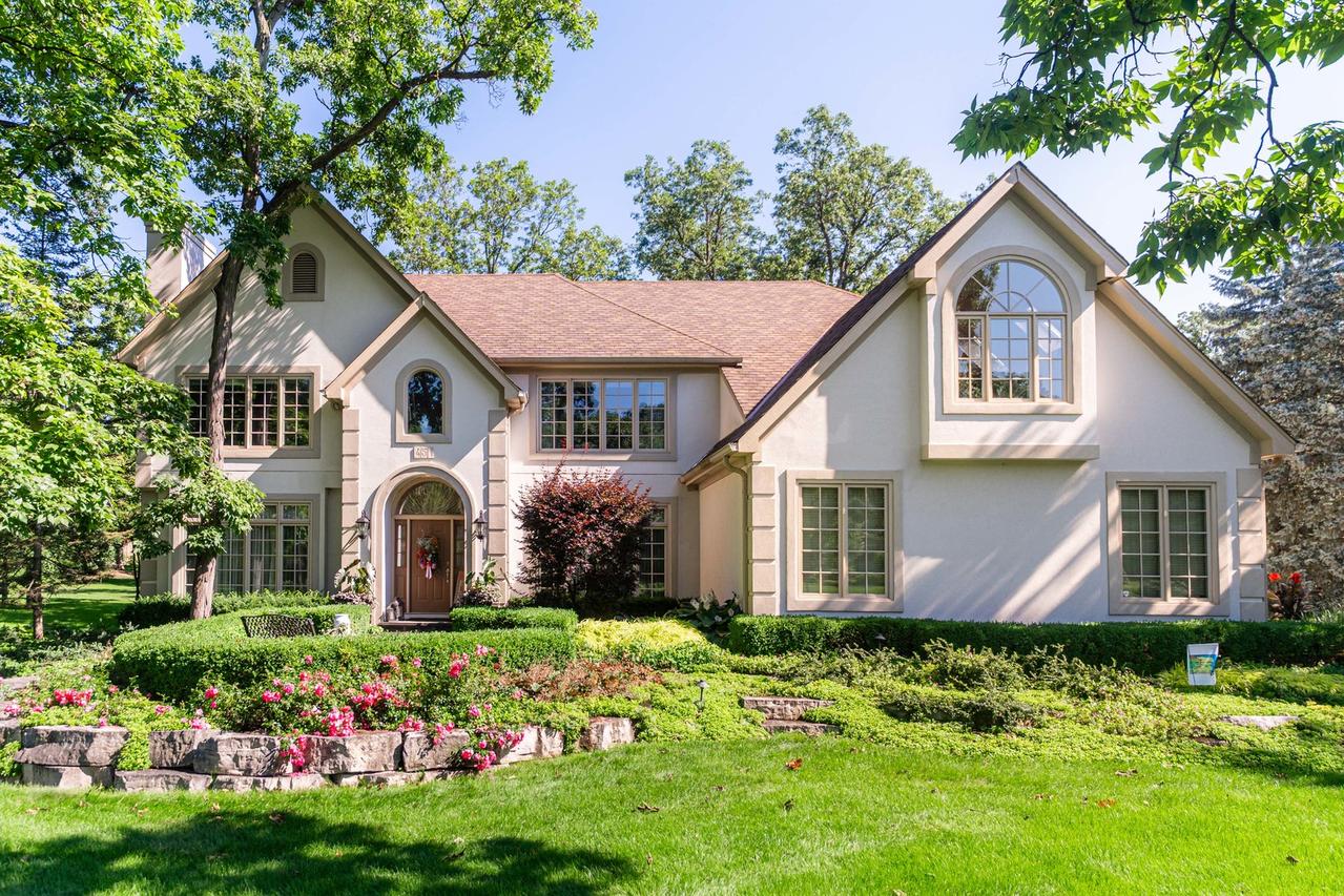 451 Courtney Cir., Sugar Grove, IL 60554