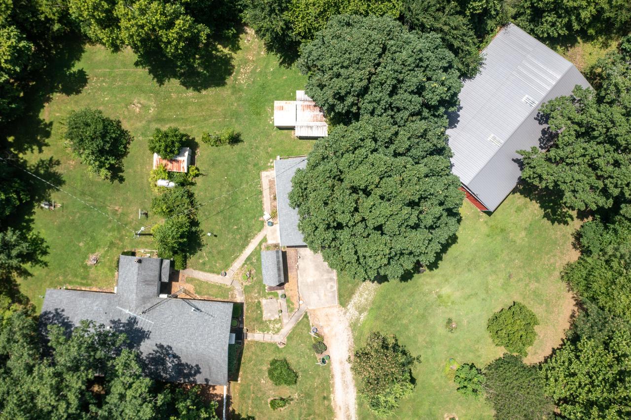 19503 N Moonbeam Ln., Mt Vernon, IL 62864