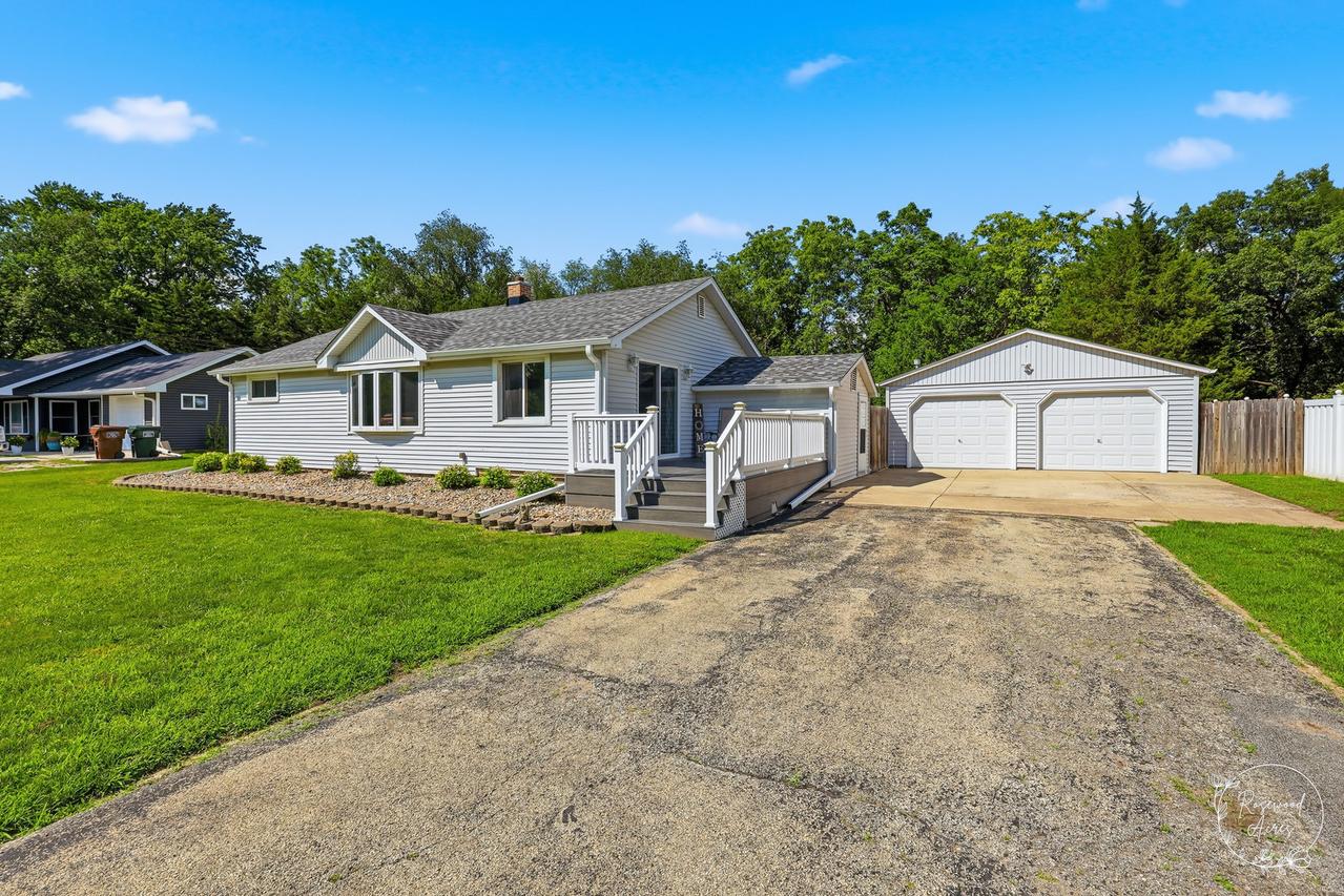 1925 W State Route 113, Kankakee, IL 60901