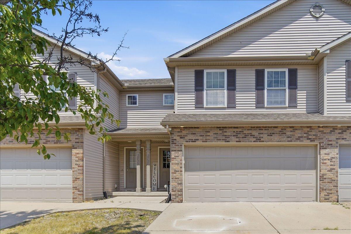 2531 Fox Trot Tr., Bloomington, IL 61705