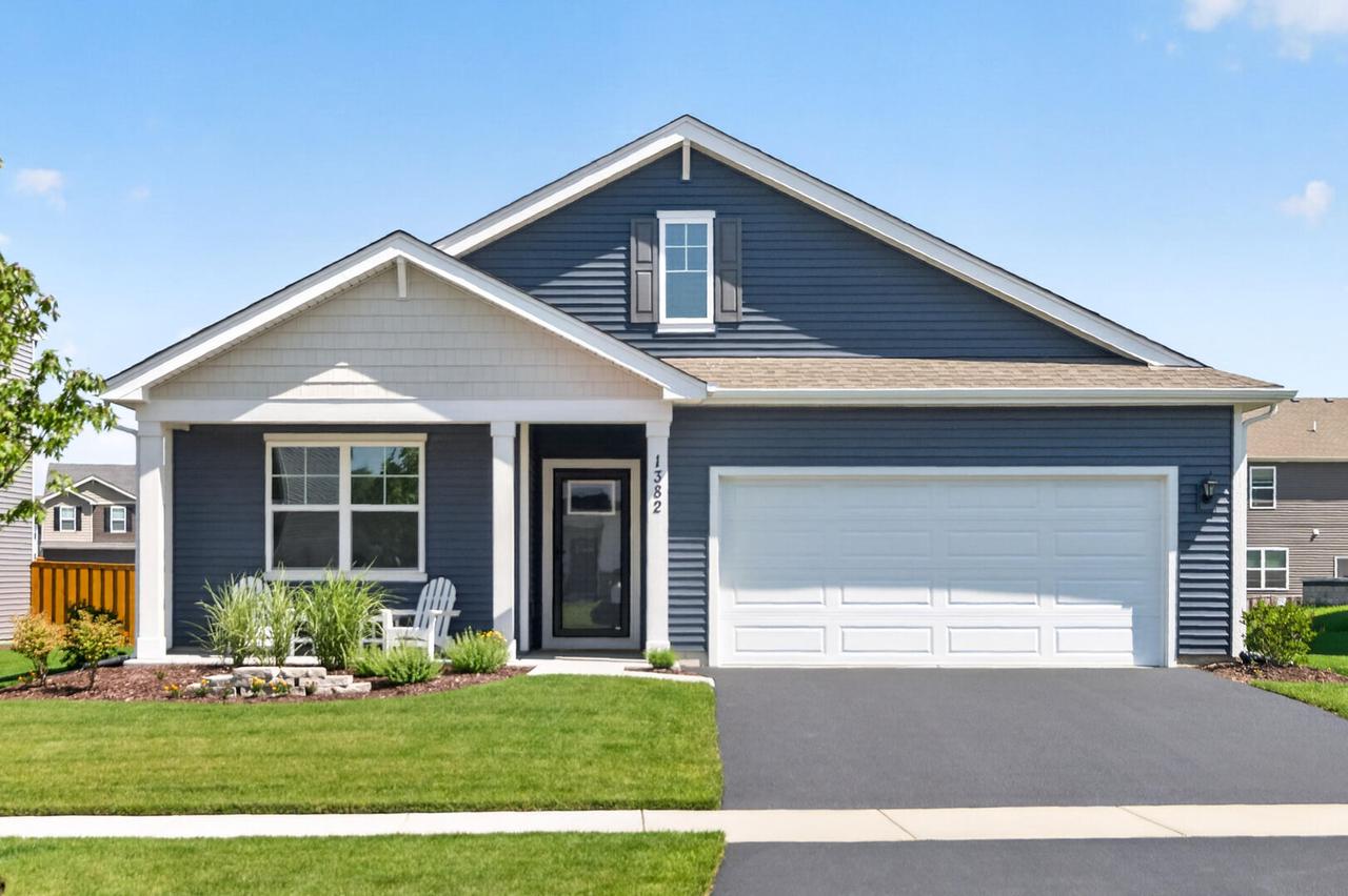 1382 Aspen Ln., Pingree Grove, IL 60140