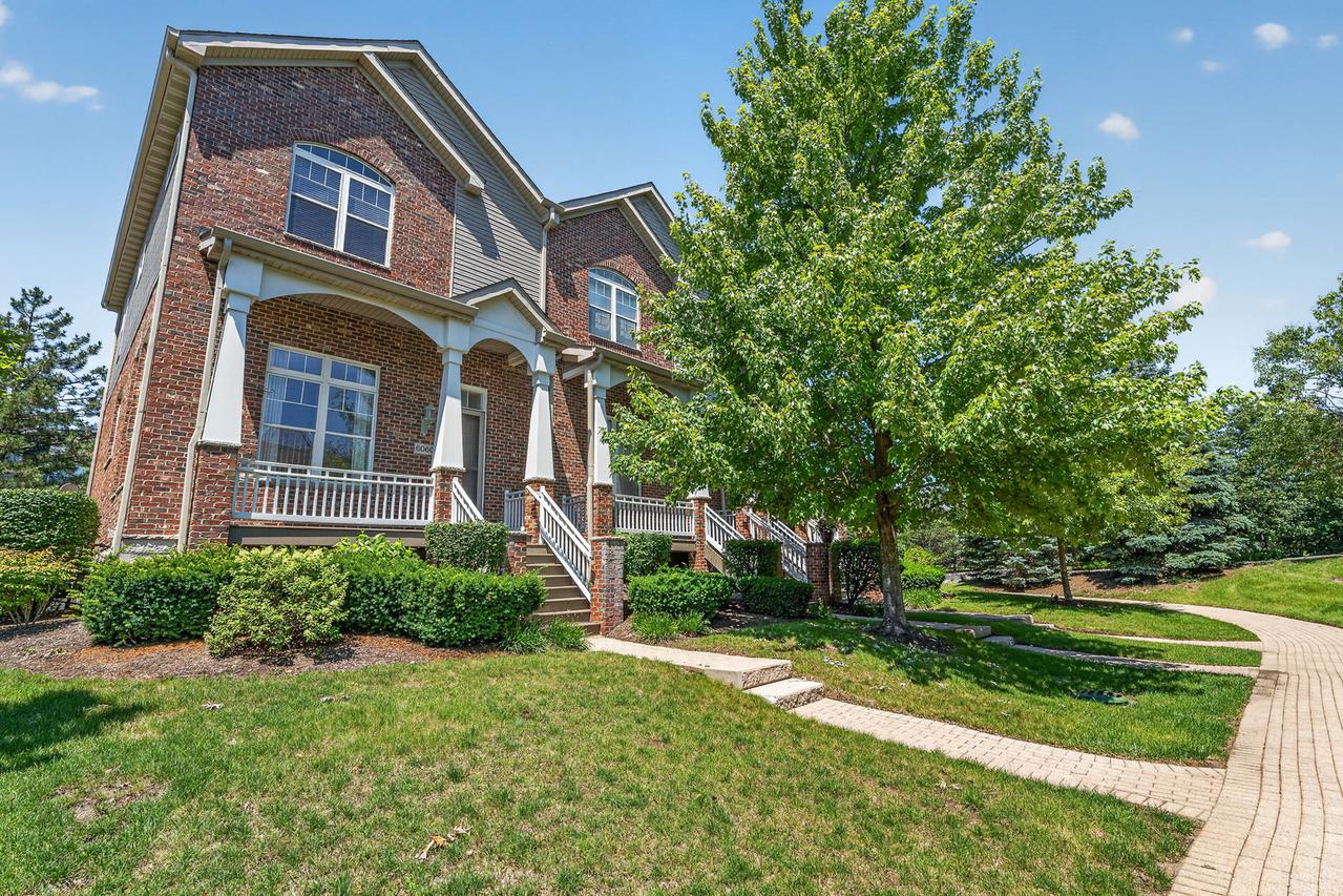 6060 Ironwood Ln., Lisle, IL 60532