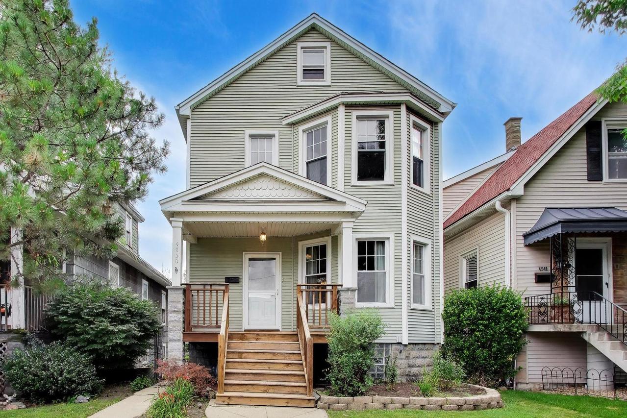 4950 W Gunnison St., Chicago, IL 60630