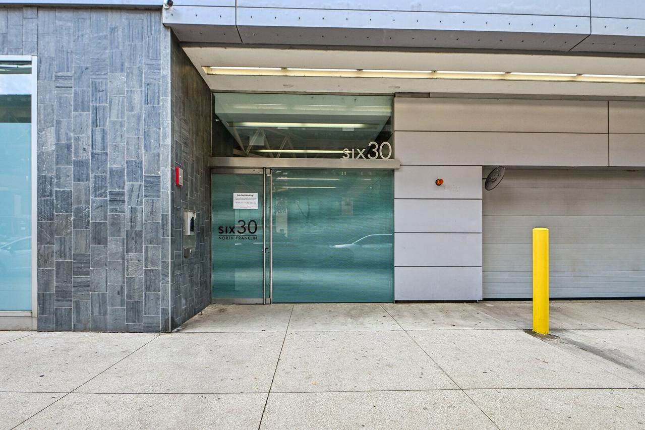 630 N Franklin St. #709, Chicago, IL 60654