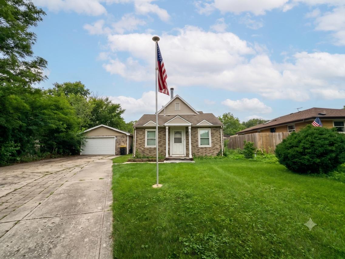 356 Oak Ave., Wood Dale, IL 60191