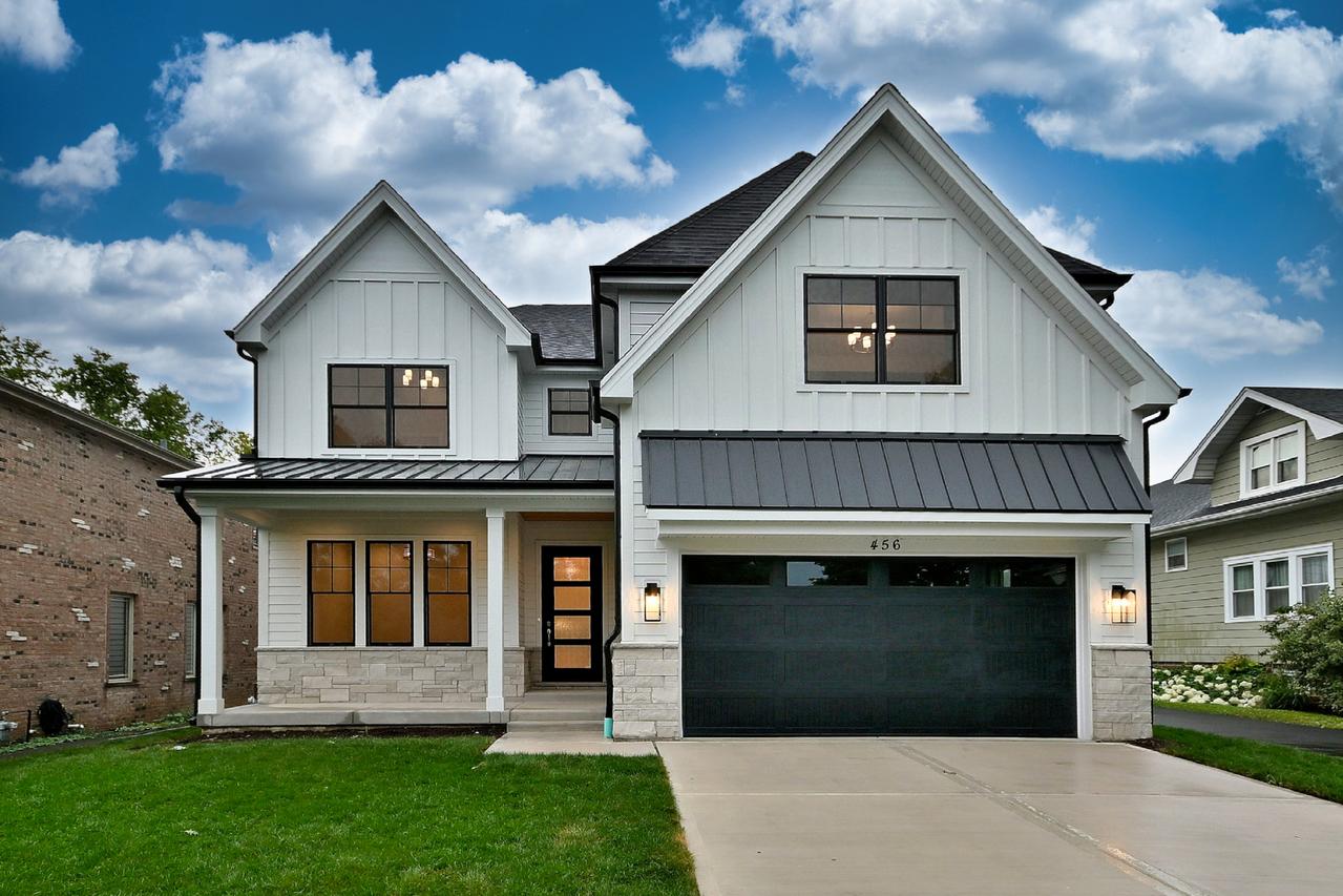 456 Elm St., Elmhurst, IL 60126