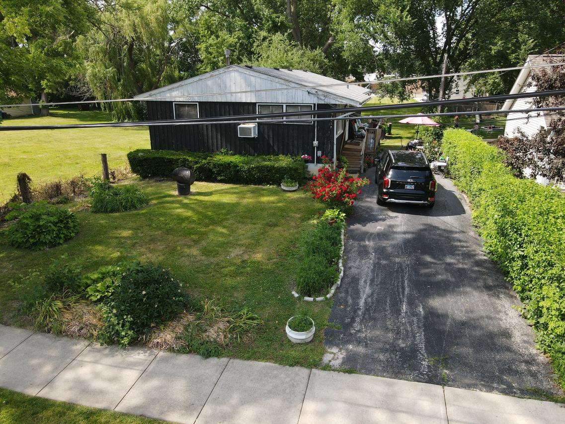 1428 Superior, Aurora, IL 60505