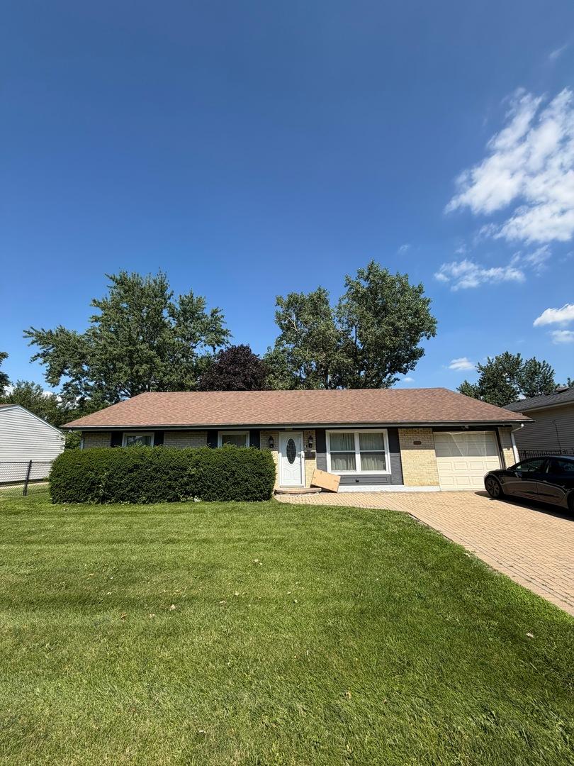 8079 Catawba Ln., Hanover Park, IL 60133