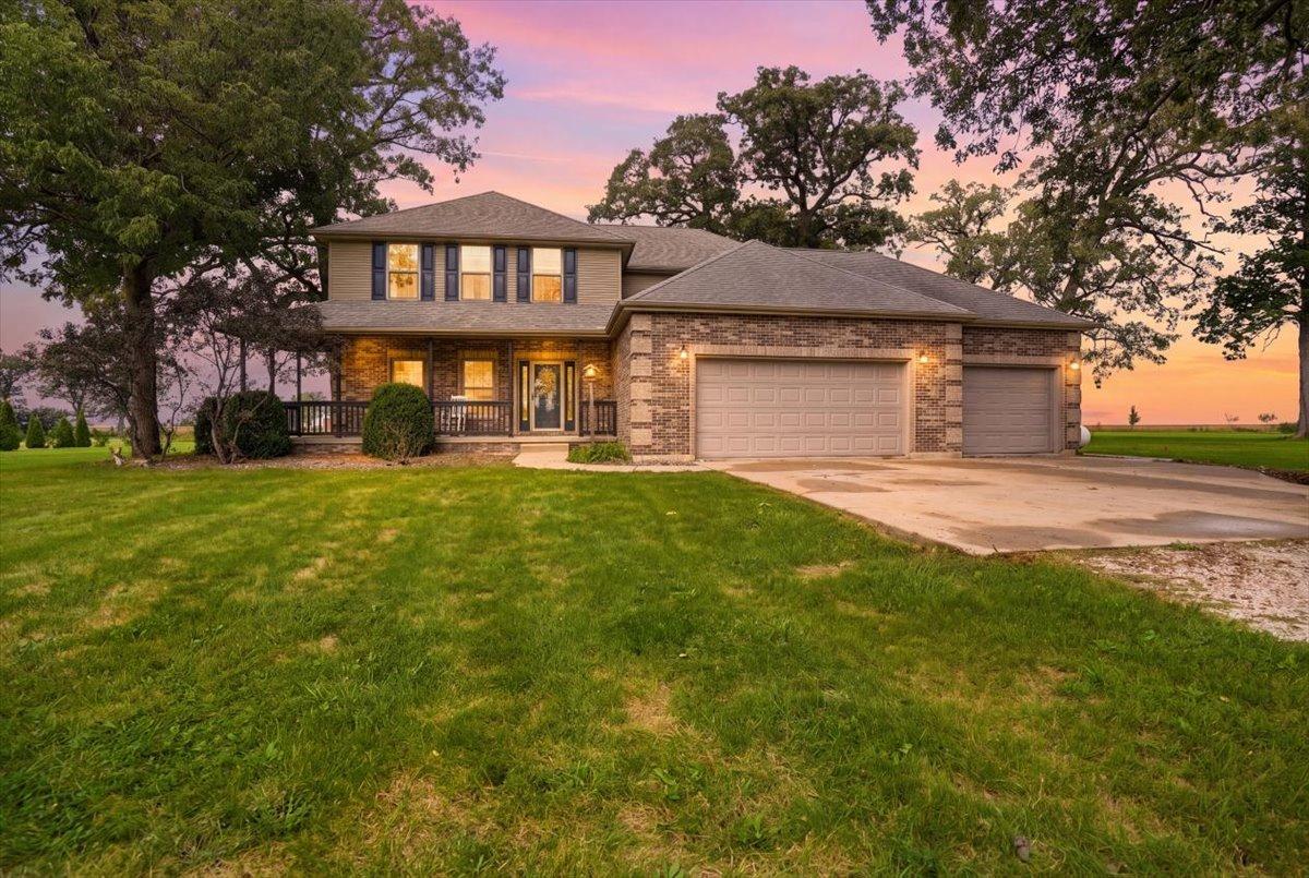 11141 E 1707 North Rd., Pontiac, IL 61764
