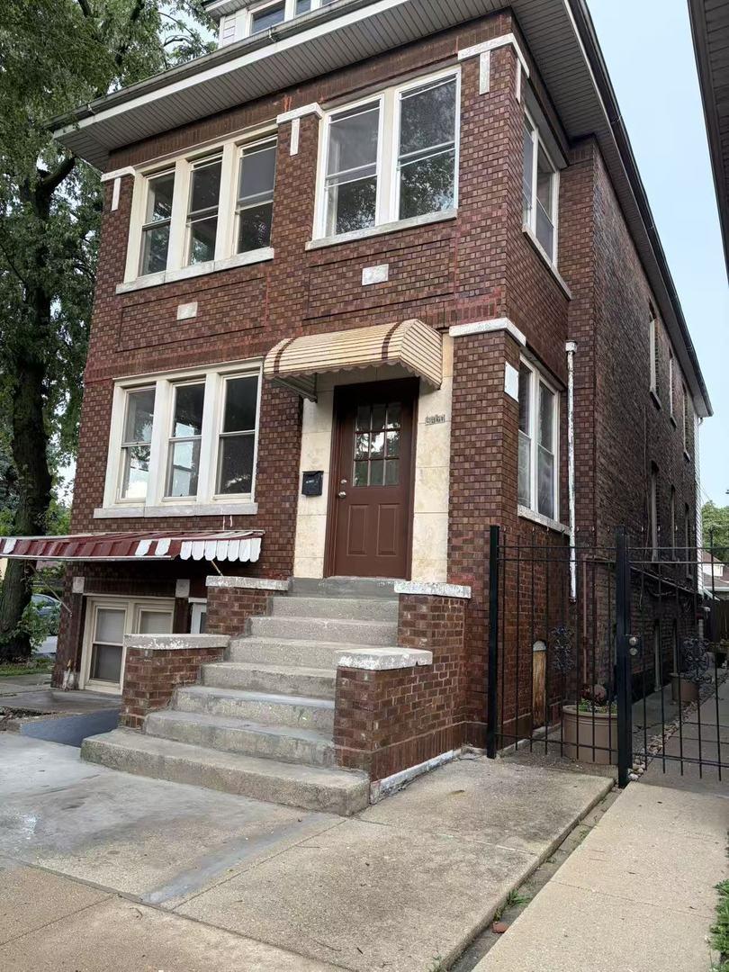 4501 S Francisco Ave., Chicago, IL 60632