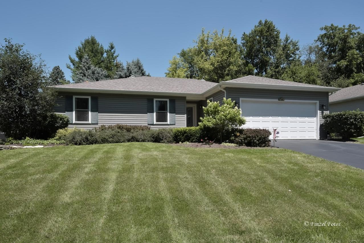 328 Panama Ave., Hampshire, IL 60140
