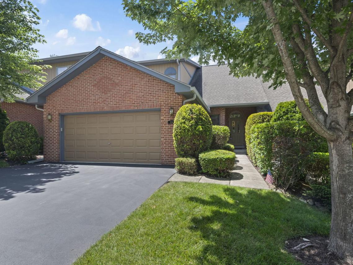 204 Jason Ct., Bloomingdale, IL 60108