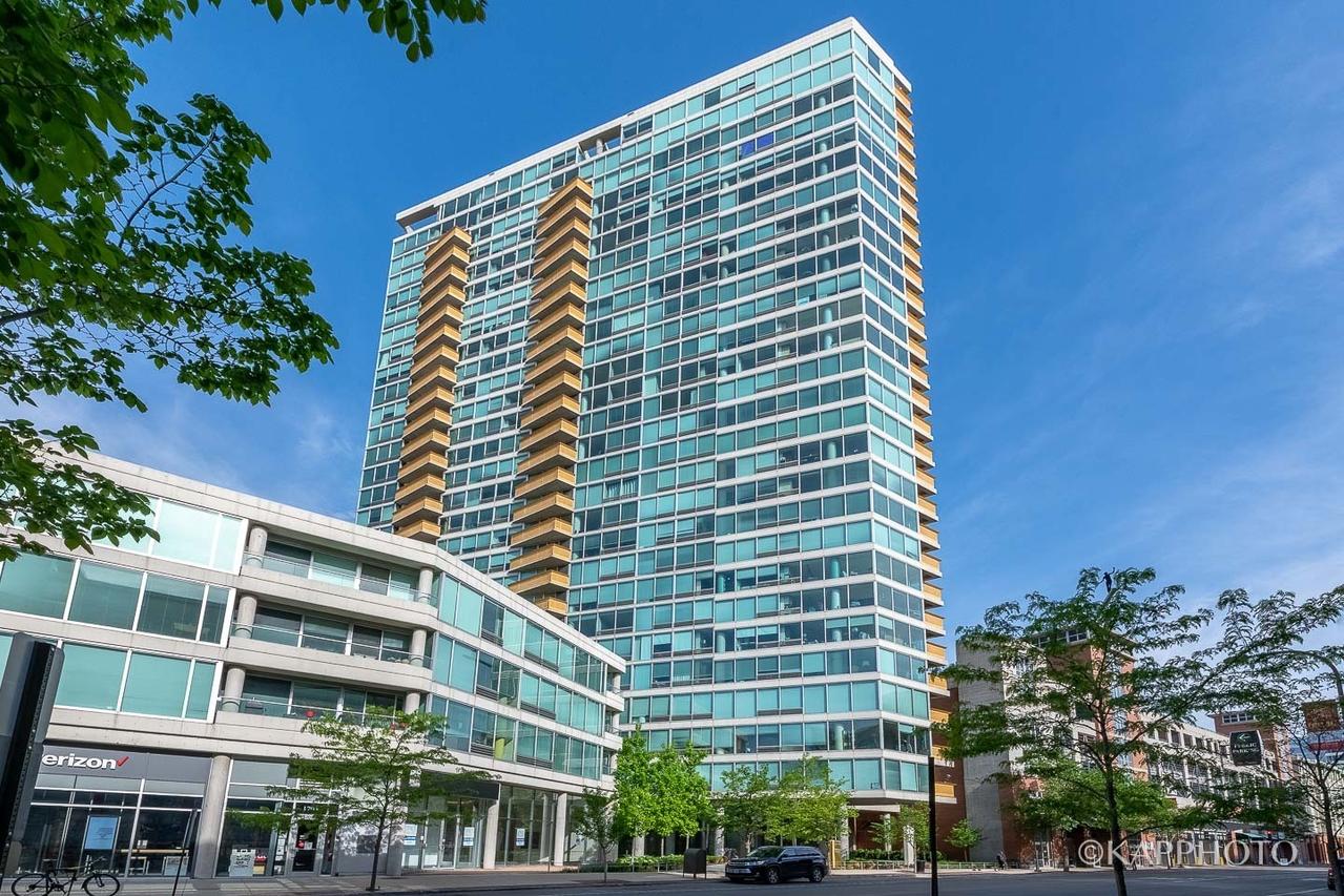 1720 Maple Ave. #2170, Evanston, IL 60201