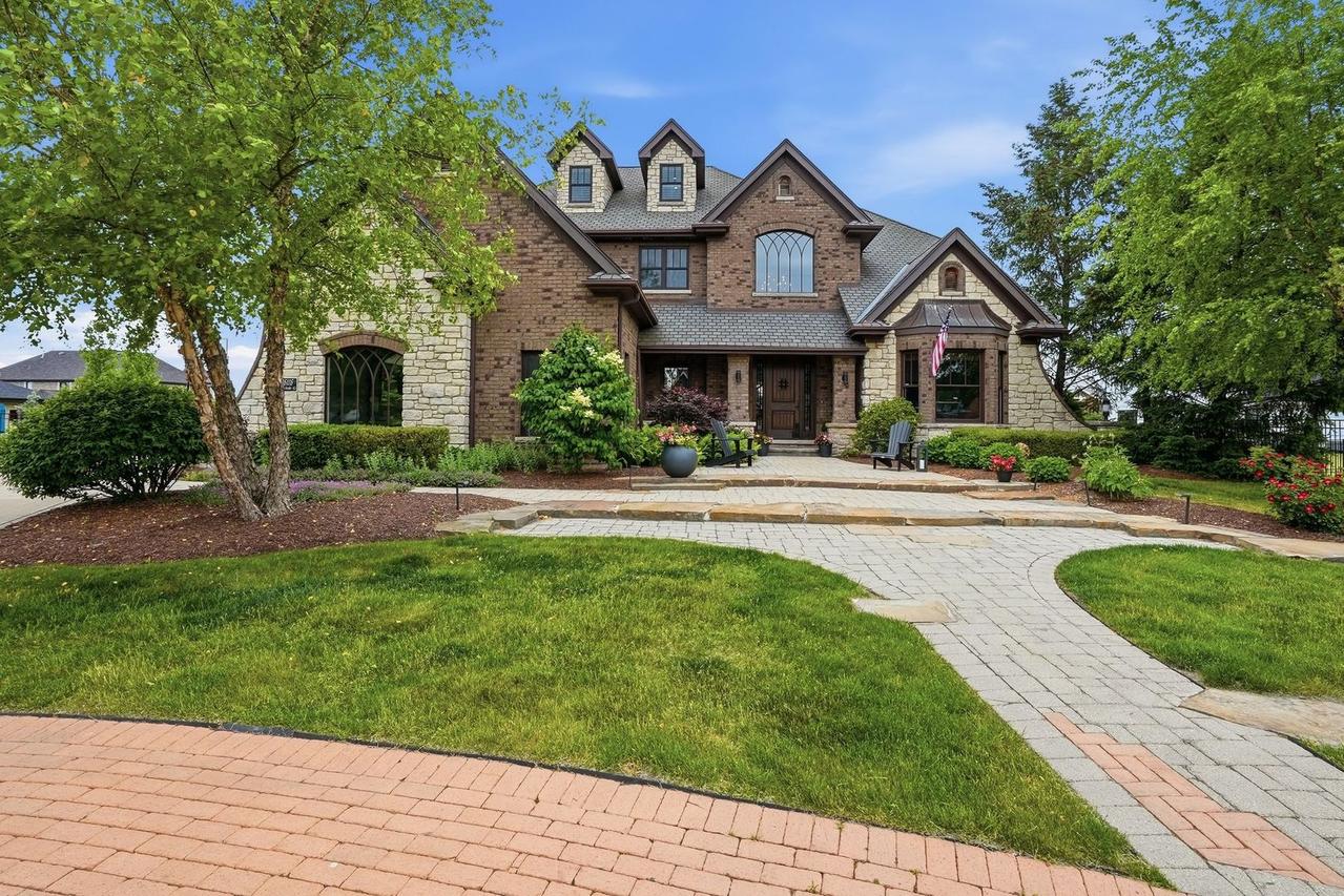 16116 Sandy Bank Ct., Homer Glen, IL 60491