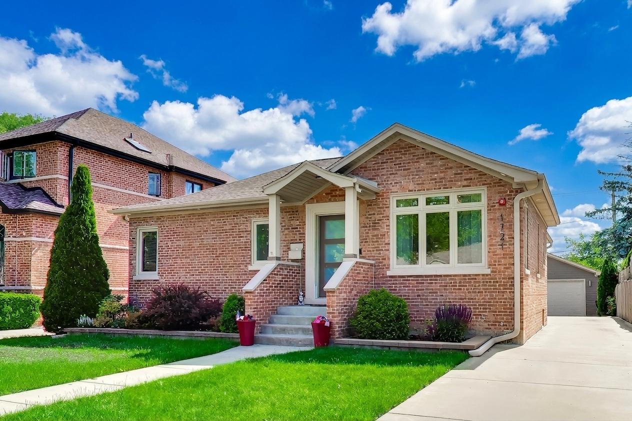 1721 S Cumberland Ave., Park Ridge, IL 60068