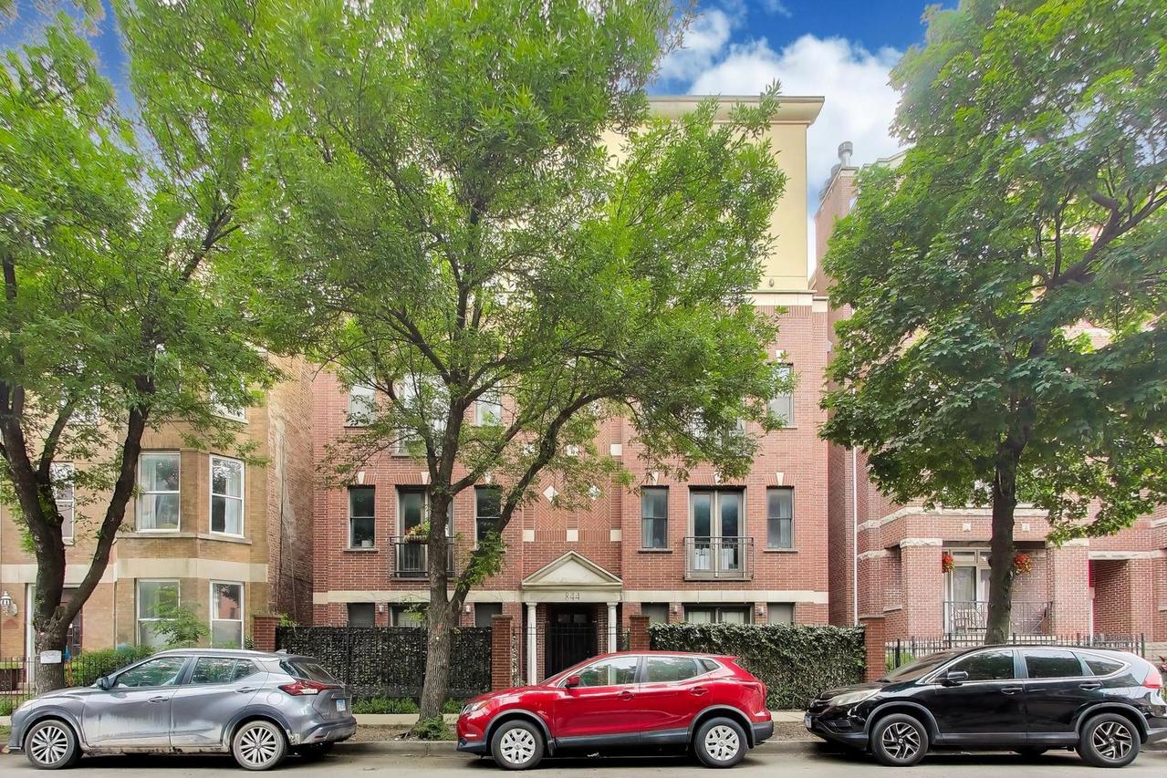 844 W Diversey Pkwy. #3E, Chicago, IL 60614