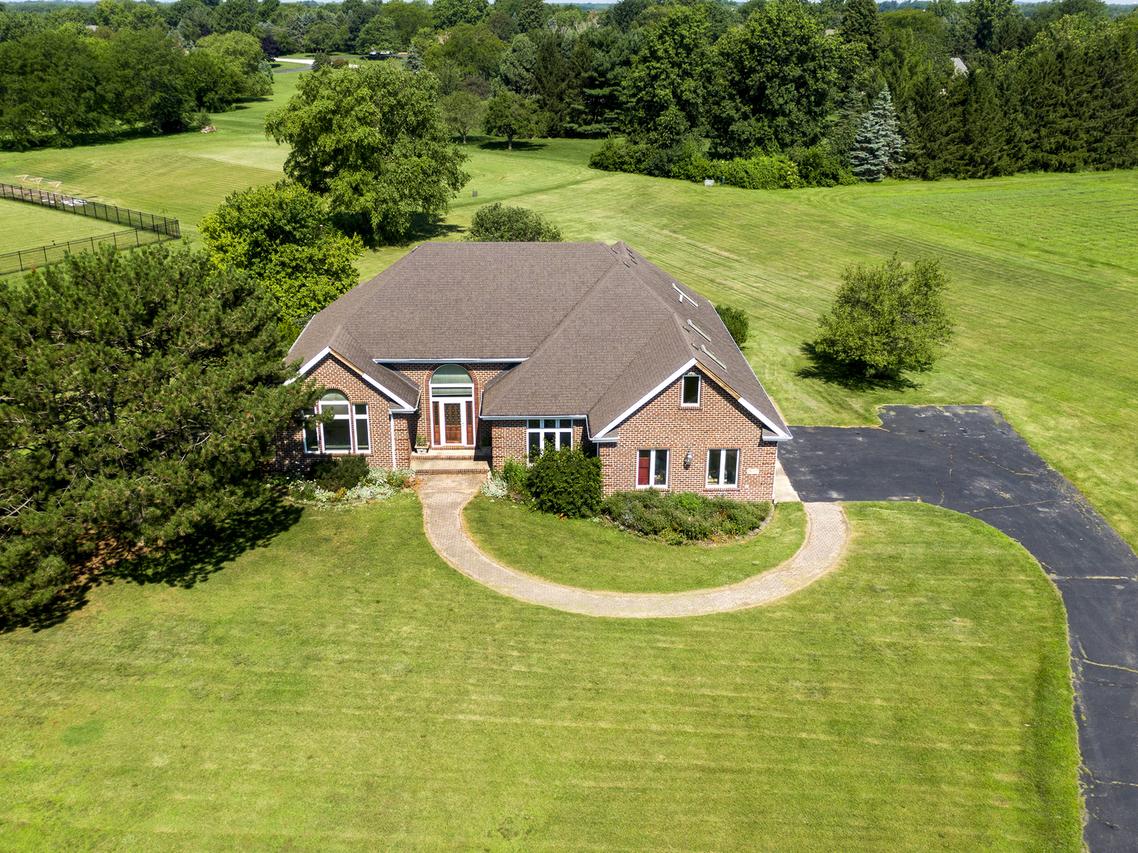 26502 S Winfield Rd., Monee, IL 60449