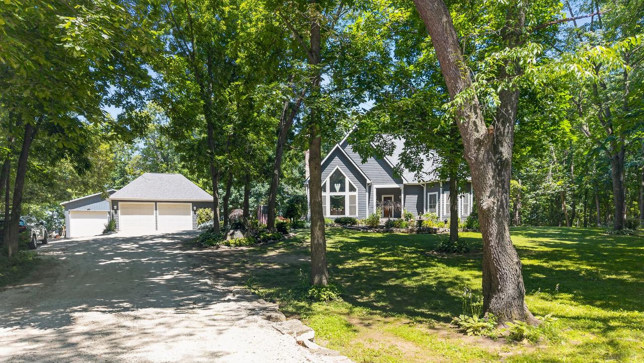 3410 Overlook Dr., Richmond, IL 60071